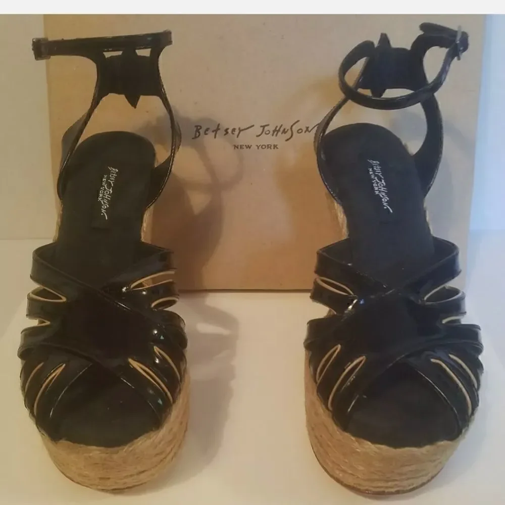 Y2K Mint Rare BETSEY JOHNSON Black Patent Espadrille Platform Wedge Sandals Sz.9